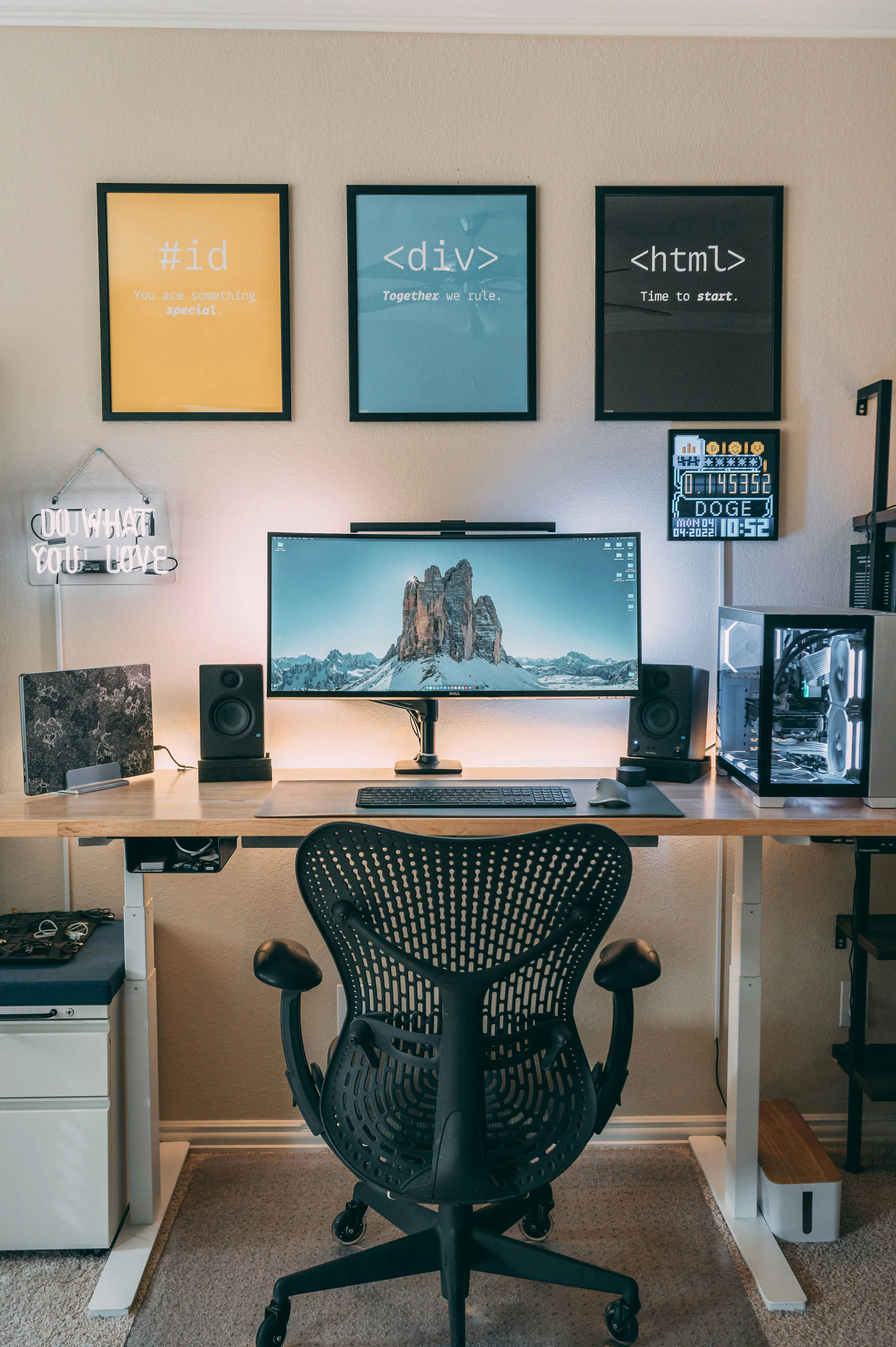 Poste de travail dédié au développement informatique